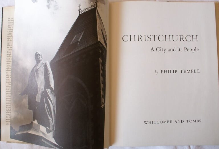 Philip Temple: Christchurch - A City and its People (Illustrated Hardback)