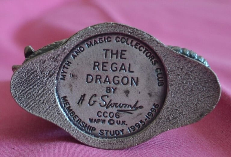 MYTH AND MAGIC THE REGAL DRAGON