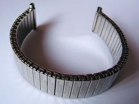 STAINLESS STEEL MENS EXPANDER WATCH BRACELET IN GOOD CONDITION