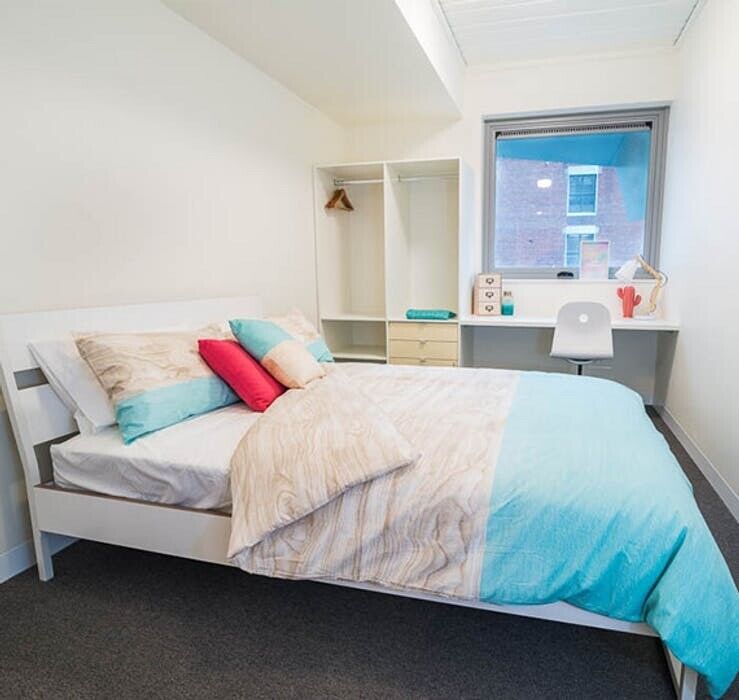 STUDENT ROOMS TO RENT IN MELBOURNE. 4 BEDROOM APARTMENT WITH SINGLE BED,  ROOM AND WADROBE | in West End, London | Gumtree
