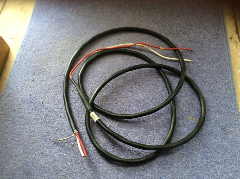image for screened battery cable