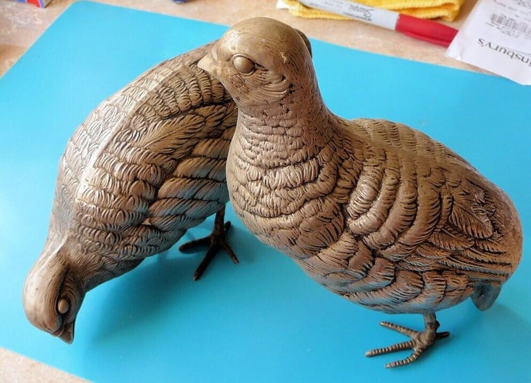 image for PAIR OF LARGE VINTAGE ORNAMENTAL WHITE METAL GAME BIRDS