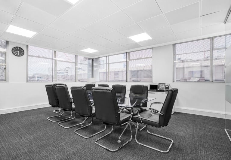  Newbury - RG14 1JB, Flexible co-working space available at Oxford House 