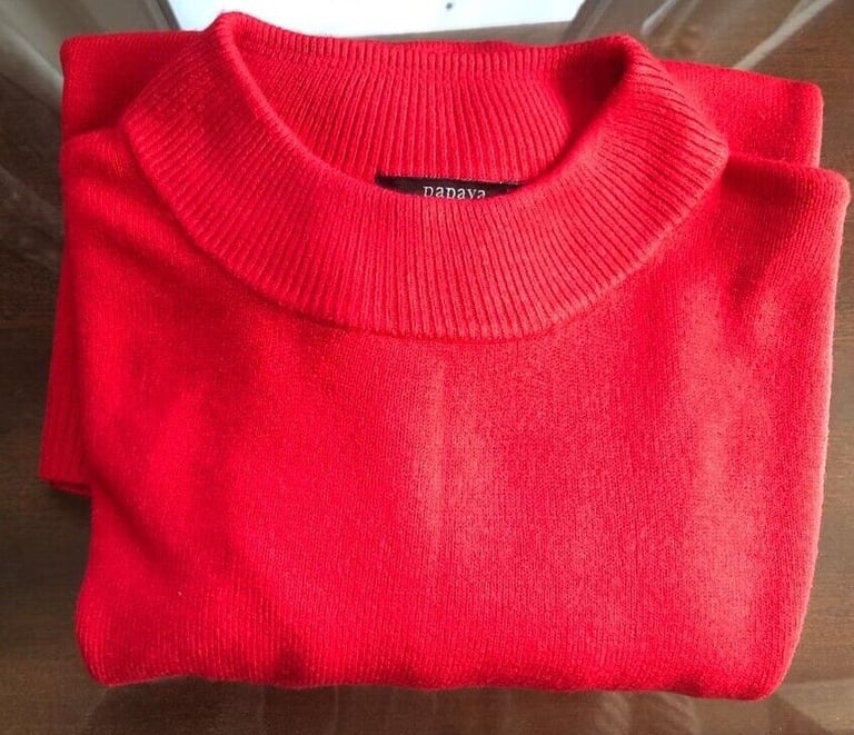 Brand new without tags red Papaya Classic label size 16 100% acrylic ladies' jumper