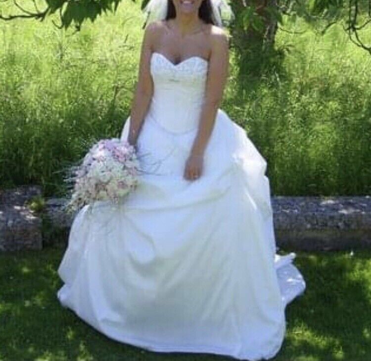 image for Wedding dress 8-14