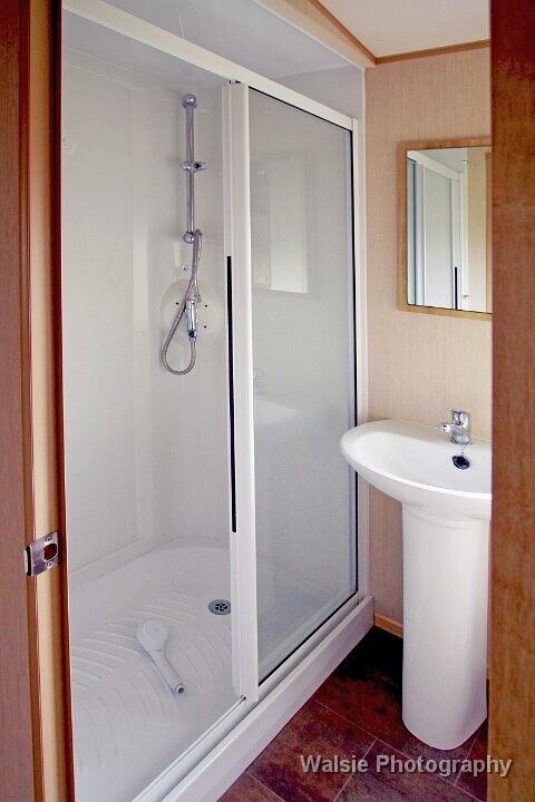 Flamingo Land Caravan With Decking For Hire