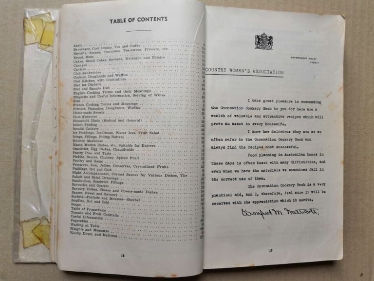 The Coronation Cookery Book by Jessie Sawyer O.B.E 1947 or 1951 ? Edition Pages 278 + Index