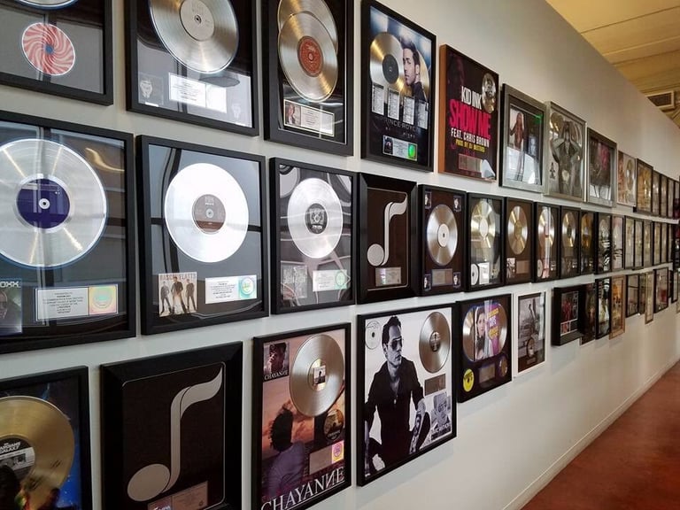 Recording Studio | Mixing & Mastering | Major Label Producer – Elevate Your Music Career!
