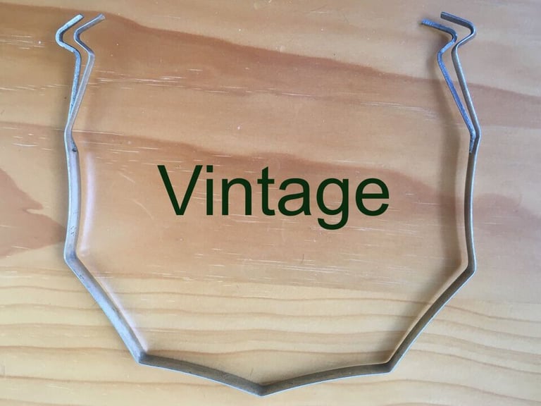 image for 	Vintage chrome(d) plate carrying handle. Happy to post. £3 ovno