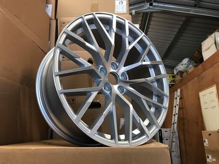 18 19 20" Inch Audi R8 V10 style wheels A3 A4 A5 A6 A7 A8 Q3 Q5 Q7 Van Seat Leon Skoda 5x112