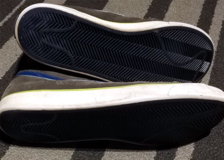 Nike trainers UK 5.5