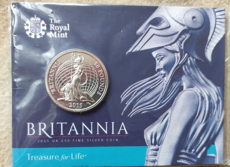 Rare UK Royal Britannia £50 Pounds 2015 Silver (.999) Coin Commemorative ,NICE FOR GIFT!