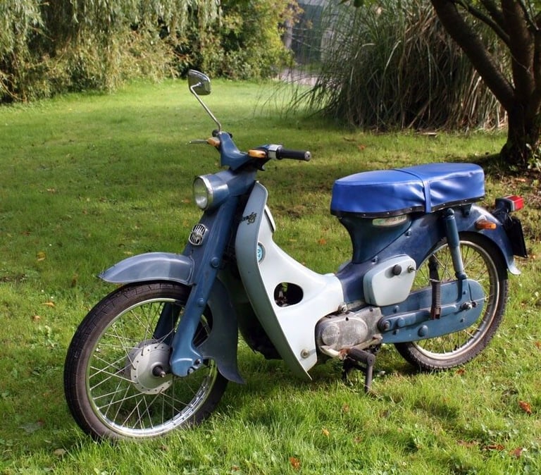 Wanted Old 50s, 60s, 70s, 80s, Motorcycle / Scooter ? Moped.