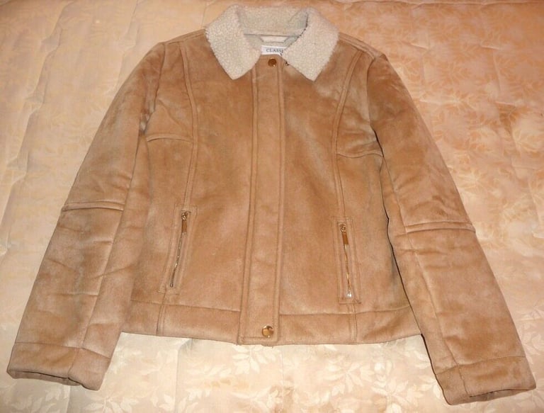 LADIES CLASSIC M&S SUEDE AND FLEECE LINED JACKET.. SIZE 14 UK