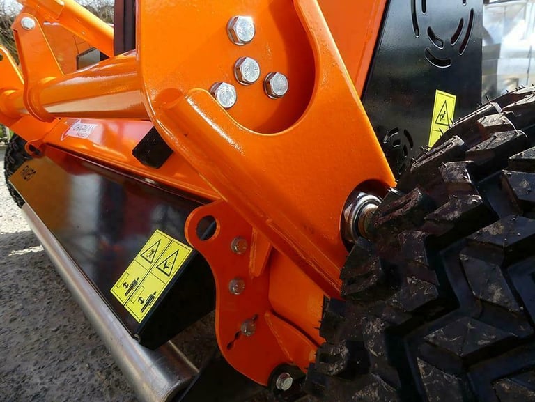 Chapman FM120 Pro Flail Mower