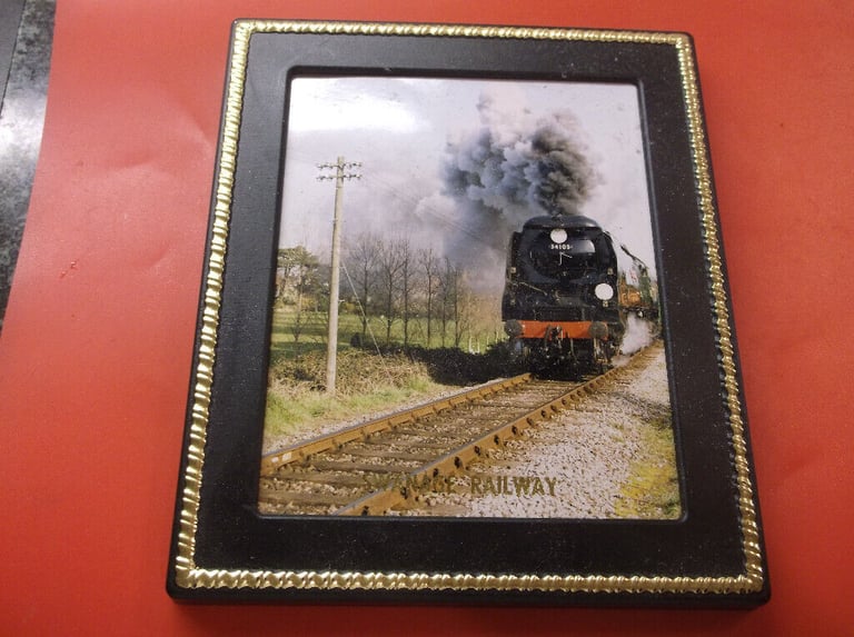 SWANAGE RAILWAY CARDS IN PLASTIC FRAMES   £2 .50  each