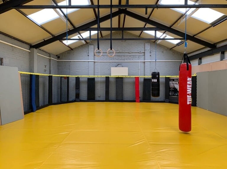 Light industrial units to rent in Stirling FK7