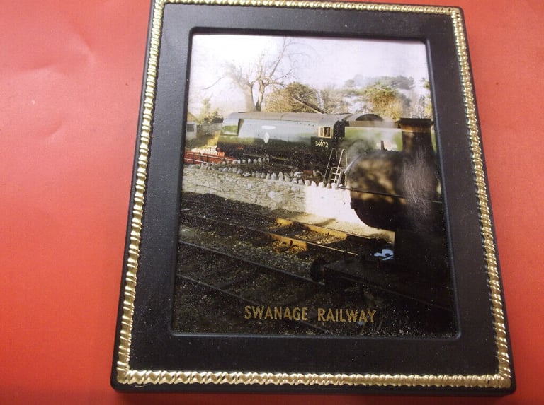 SWANAGE RAILWAY CARDS IN PLASTIC FRAMES   £2 .50  each