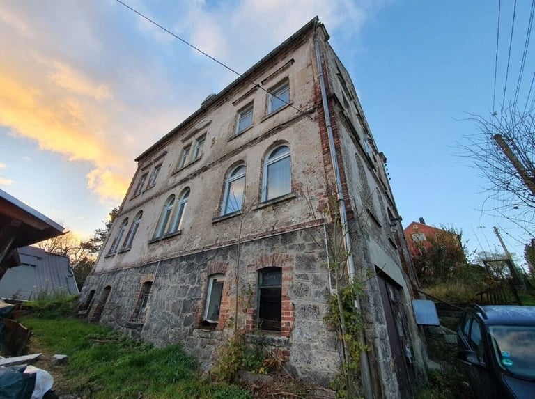Fixer upper apartment block in Germany for only £20,000