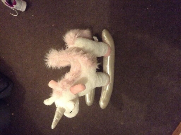 Chad Valley Tiny Treasures Unicorn Sit on