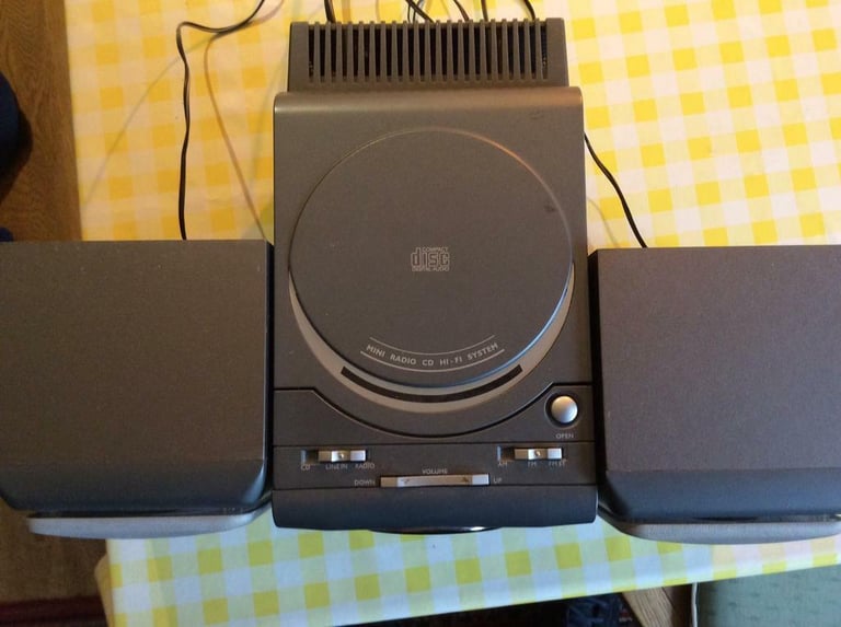 Micro Hi-Fi System