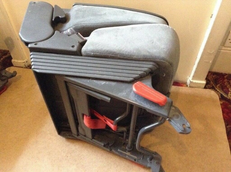 4 Renault Espace Car seats Mk2 £50 each  : ideal for Home : Caravans : Boats : Gaming : Wimbledon  
