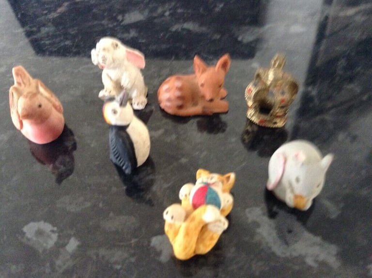 Vintage  1980's 15 Animal Figures by Pete Fagan Plus Display cabinet