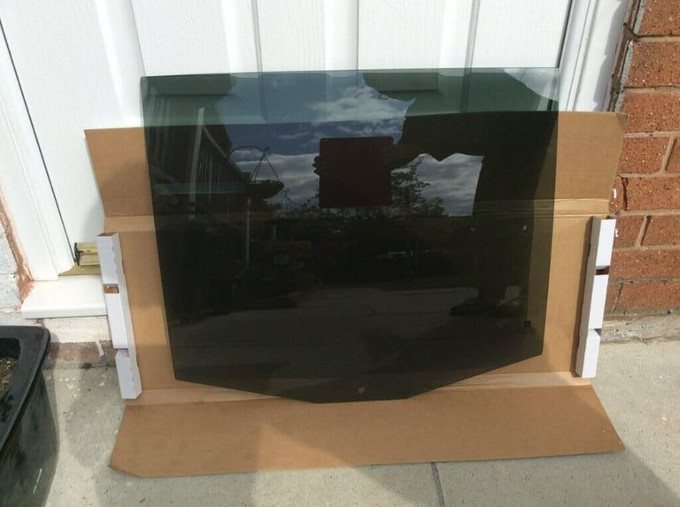image for VW Touran 2010-2015 Tinted Passenger Side Rear Door Window