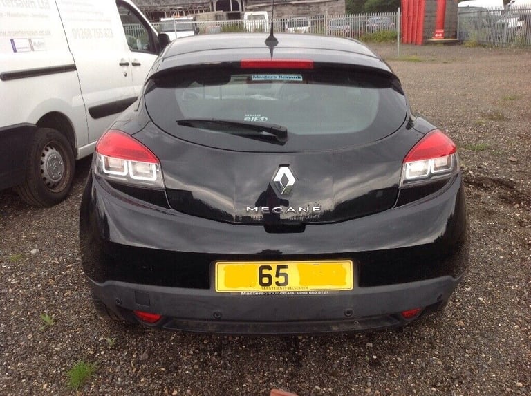 2011-2016 Renault Megane 1.5 diesel MK3 Automatic 3 doors, black breaking parts
