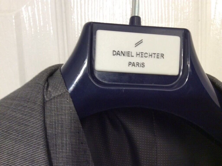 Men’s Daniel Hechter three piece suit and matching watch, bargain