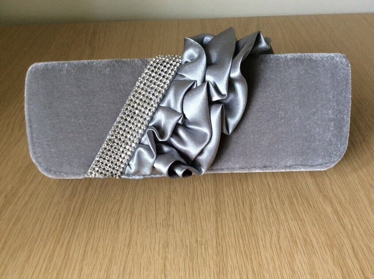 image for Grey Velvet Clutchbag With Chain Option. Perfect Condition