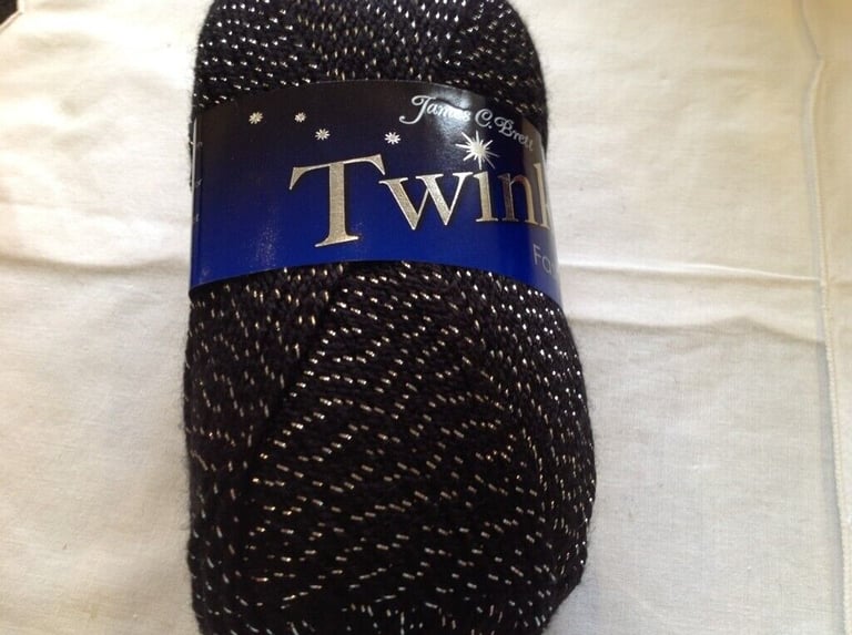 5 X 100 GRAM BALLS OF JAMES BRETT TWINKLE FASHION DOUBLE KNITTING WOOL YARN