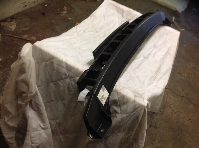 image for Peugeot 207 rear bumper support