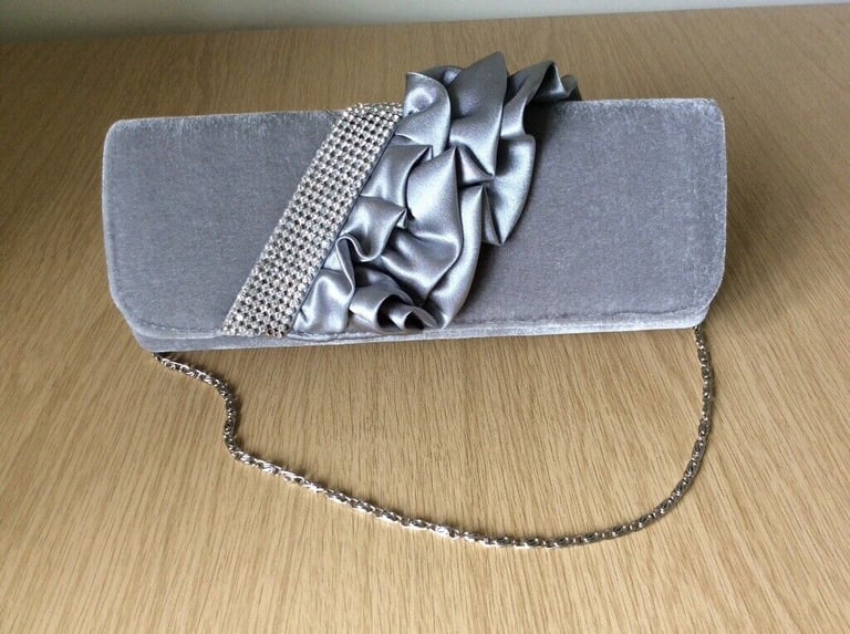 Grey Velvet Clutchbag With Chain Option. Perfect Condition