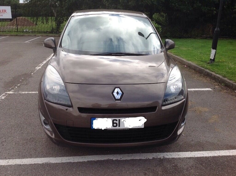 2008-2013 Renault Grand Scenic 1.5 diesel Automatic bronze colour breaking parts