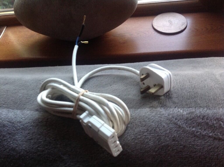 image for Four pin electric lead fitting for Newhome sewing m/c..See pics..P Talbot SA12 6TG