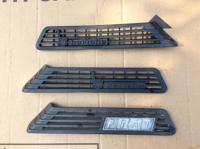 Fiat X19 X1/9 1300 parts spares, various