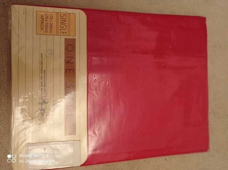 Marks and Spencer single flat sheet. Brand New 