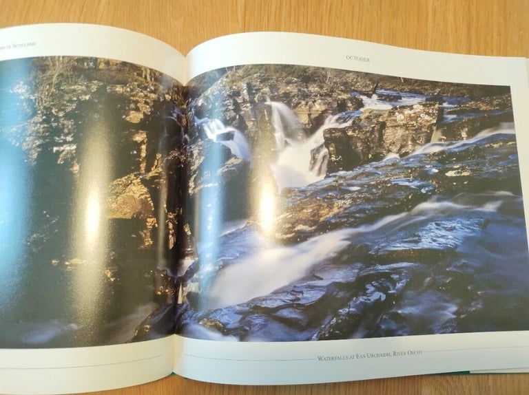 GIFT IDEA - Scottish Highlands Photography - Hardback Book