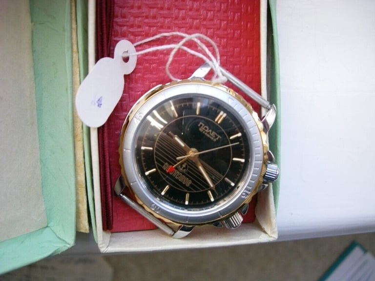 Poljot manual wind mechanical alarm wristwatch - new old stock - '90s - Cal 2612-AS1475