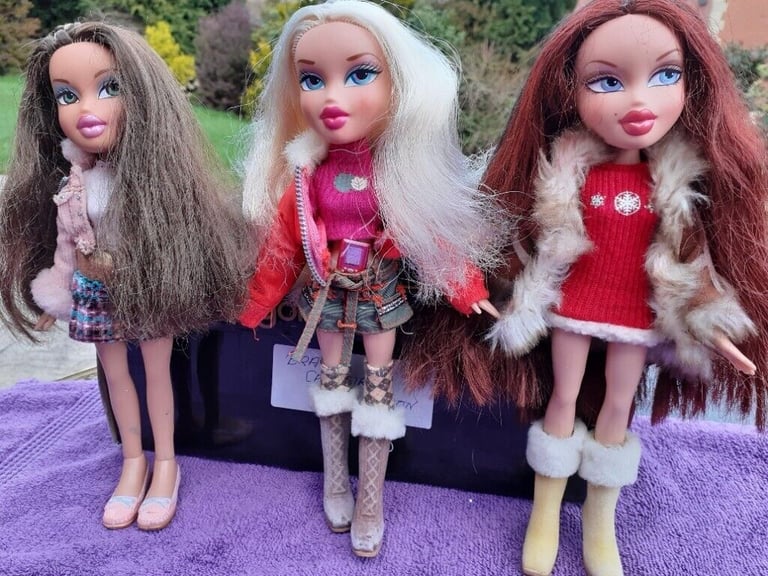 RARE Bratz Trio of Campfire Dolls from 2005 with CLOE, PHOEBE & YASMIN