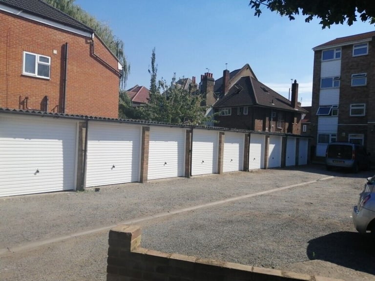 Garage to rent Granville Road (Pickering Court) Wood Green, London N22 5LZCCTV, NEW DOORS