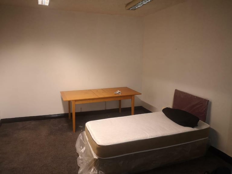 ROOMS TO RENT NO DEPOSIT!!!! CALL NOW