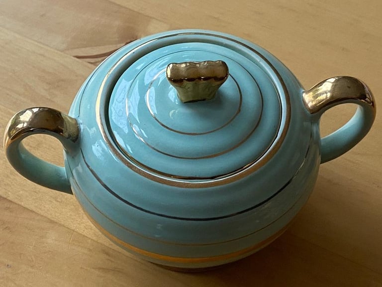 image for Vintage Deco Sadler sugar bowl with lid