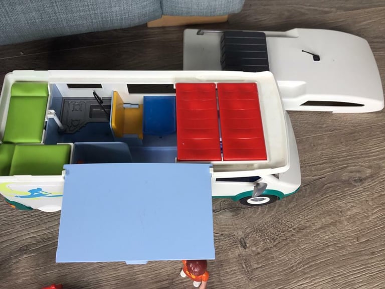 Playmobil Summer Camper