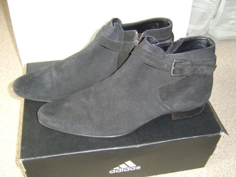 image for Classic Suede Boots UK Size 10