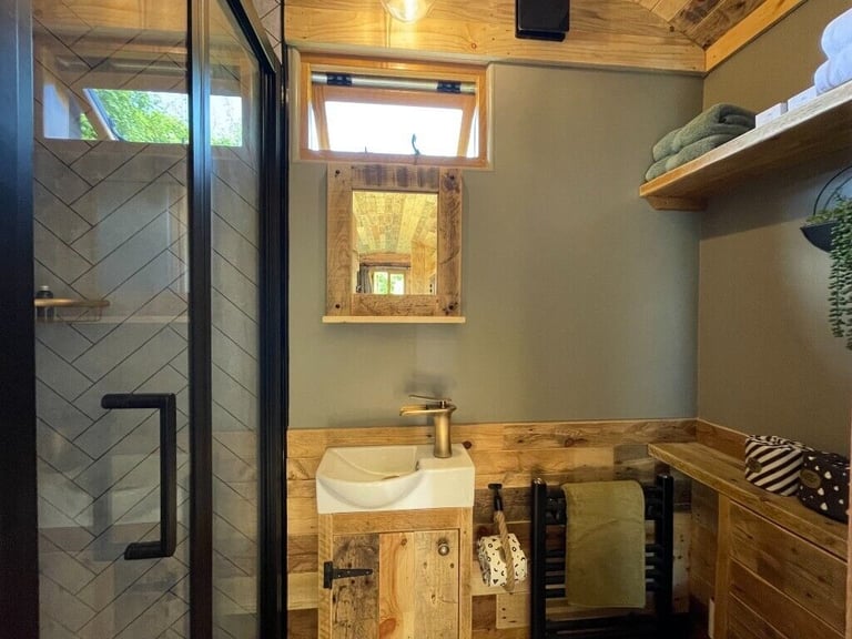 Premium Shepherd Huts