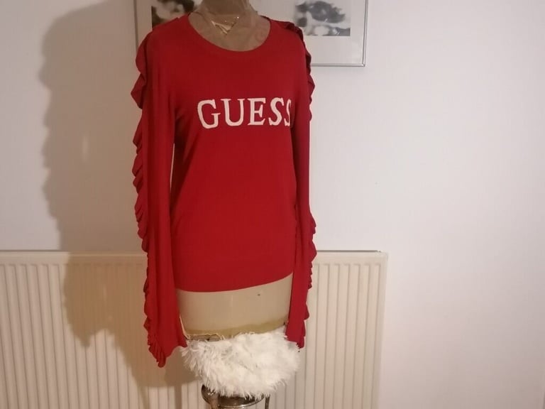  Designer GUESS Unusual Stylish Jumper. Ladies. Size : M