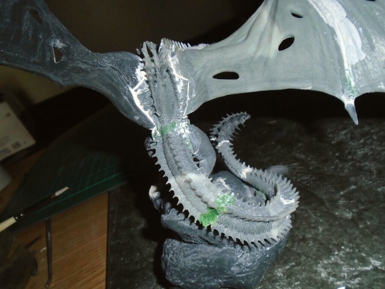 Viserion, Game of Thrones Style Dragon model undead ice dragon 28mm scale