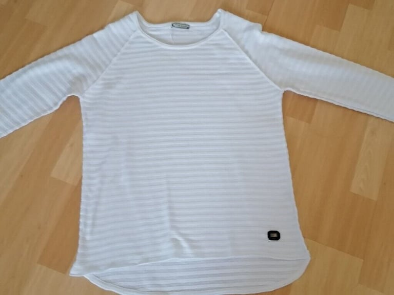 Vintage 00's Designer JESSE JAMES Summer White Jumper. Ladies. Ex Cond. Size : M 